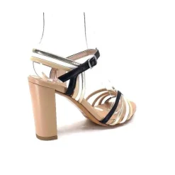 Ivoire0315a Ivoire 002 F85 Gro Cuir Nude Noir*Femme Sandales
