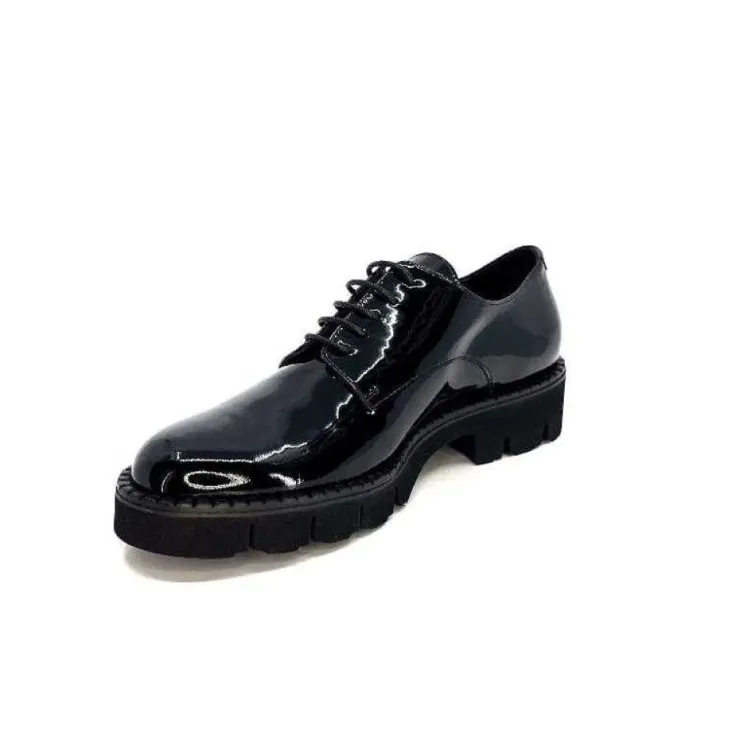 Ivoire0347b Ivoire B038 Cuir Vernis Noir*Femme Lacets