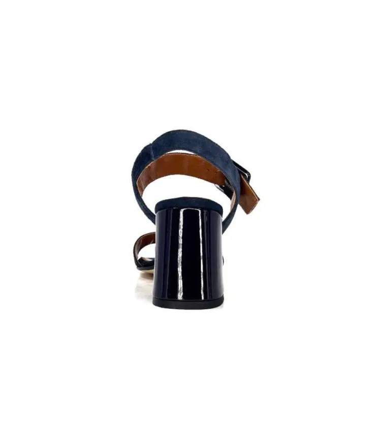 Ivoire0334 Ivoire F2302 Portocervo Daim Marine*Femme Sandales