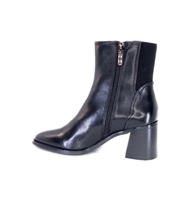 Regarde Le Ciel Sisko 01 Cuir Noir*Femme Bottines
