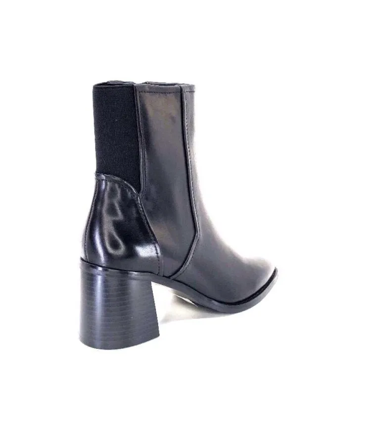 Regarde Le Ciel Sisko 01 Cuir Noir*Femme Bottines